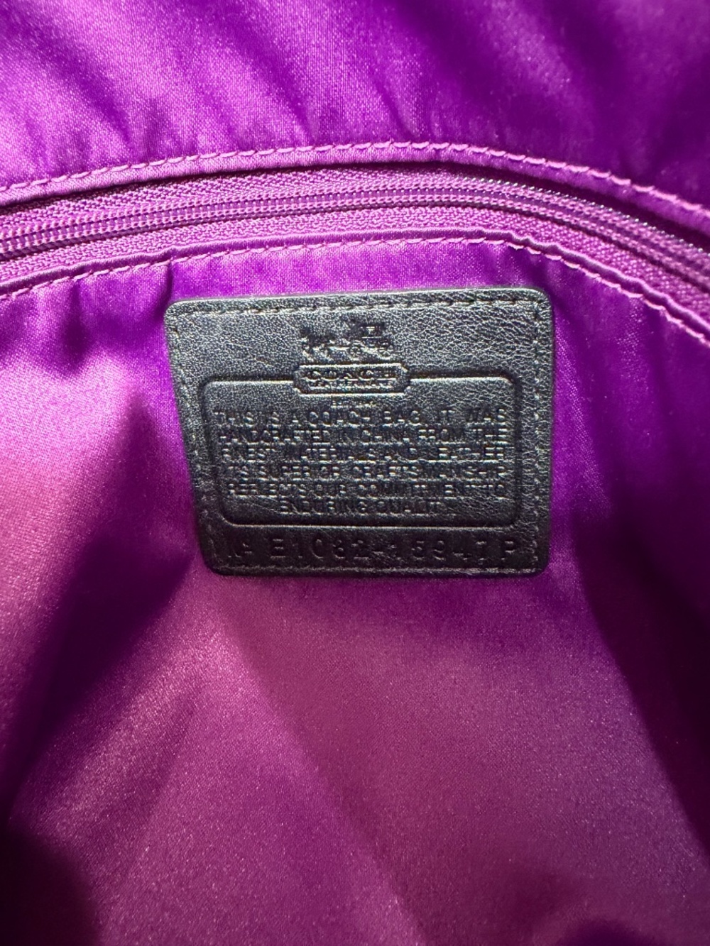 Large black Coach shoulder bag - Picture 4 of 4